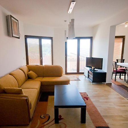 Apartments Ivan Petrovac 객실 사진